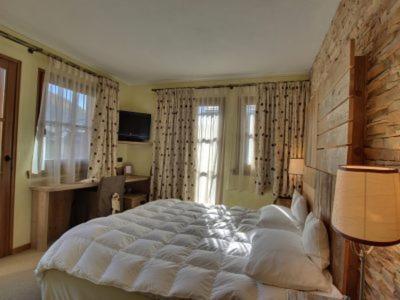 Hotel Bait De Angial Λιβίνιο Εξωτερικό φωτογραφία