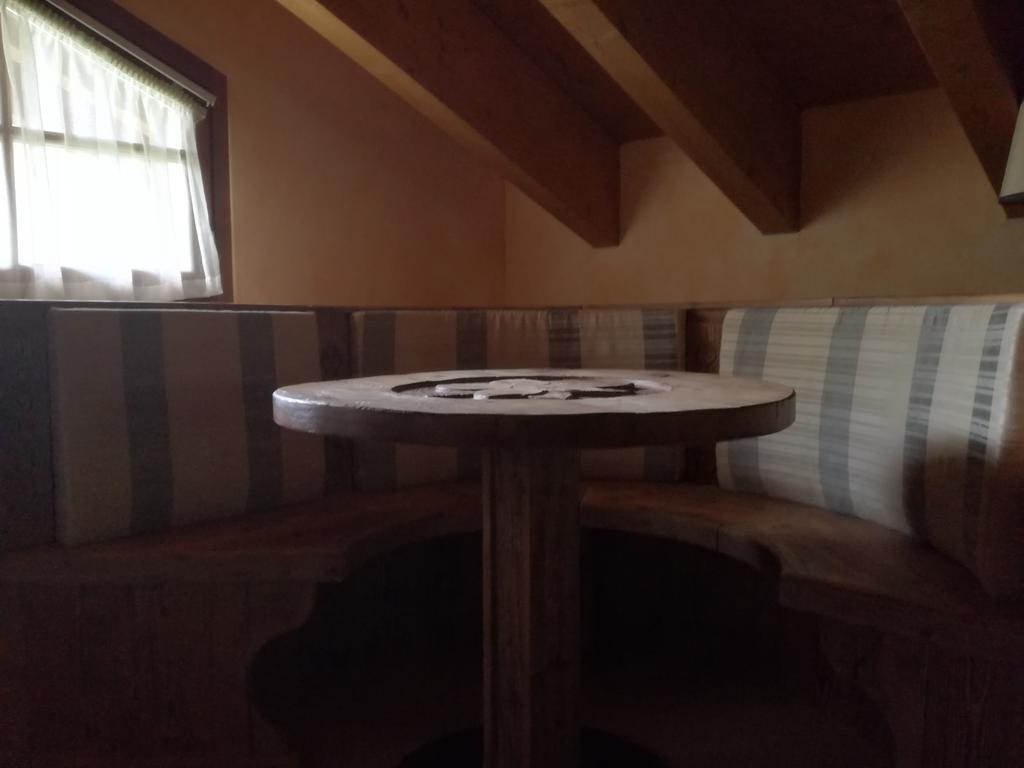 Hotel Bait De Angial Λιβίνιο Εξωτερικό φωτογραφία