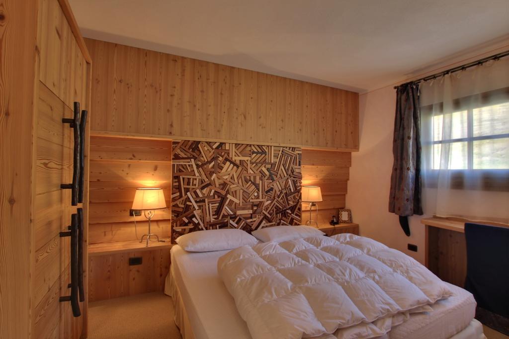 Hotel Bait De Angial Λιβίνιο Εξωτερικό φωτογραφία